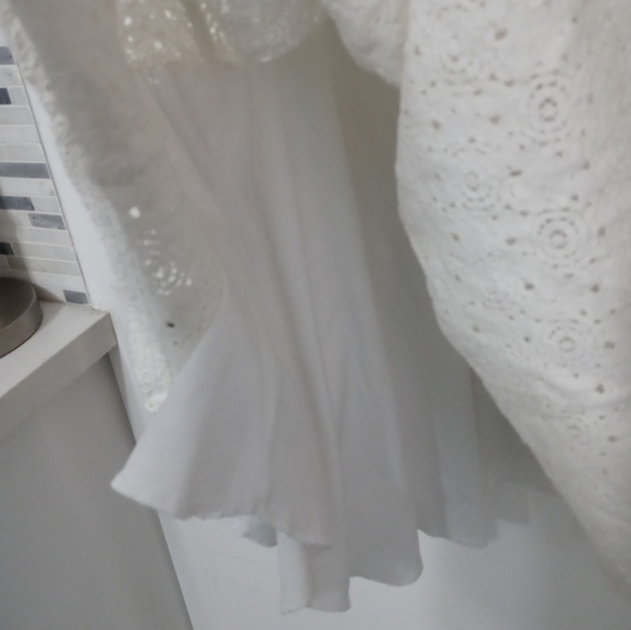 MAITAI WHITE FLORAL LACE SLEEVELESS LINED FLARED MINI SKATER SKIRT MED. - Picture 7 of 9